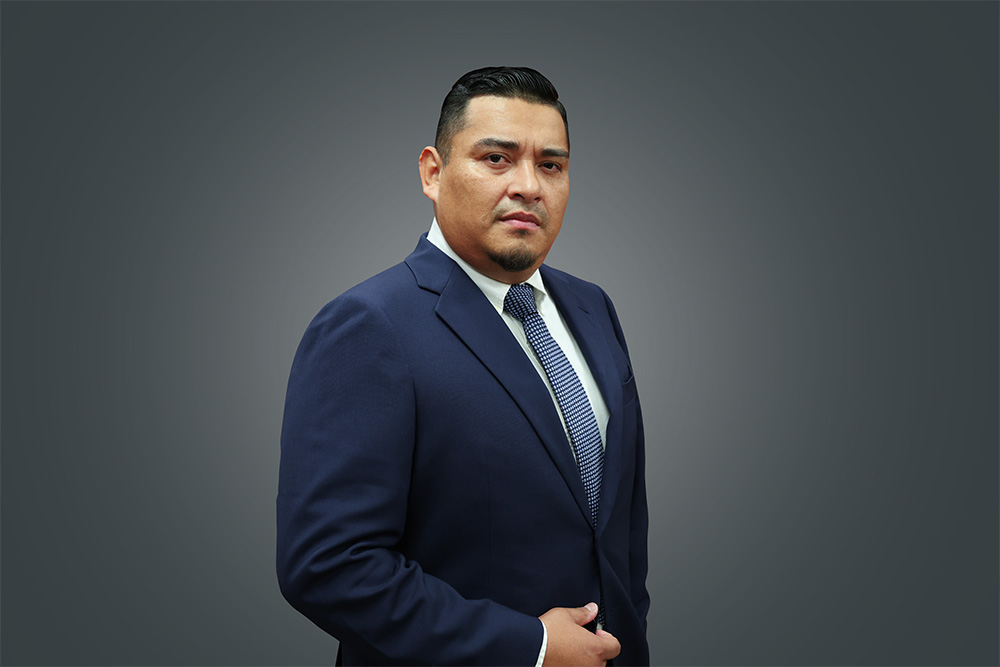 Cornelio Acosta - Director